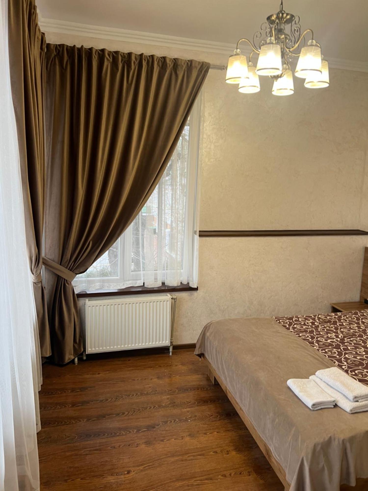 Grand Hotel Mohyliv-Podilskyi Exterior photo